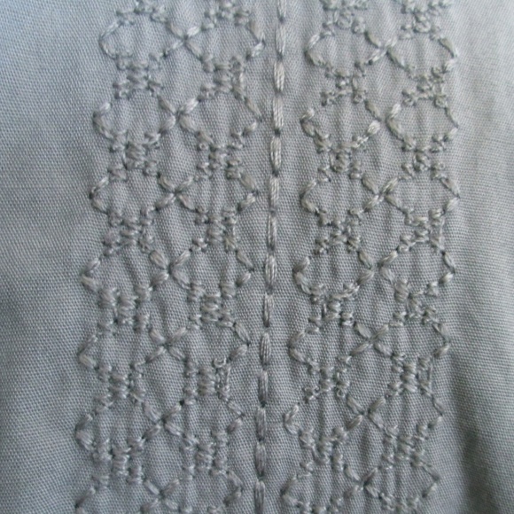 Structure Men's Grey Embroidered Shirt ~ Size XL - Picture 4 of 5